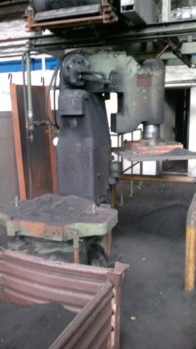 Rüttelpress-Formmaschine BMD ARPA700